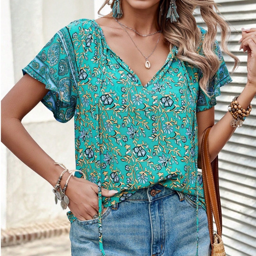 Turquoise Green Floral Printed Boho Short Sleeve Shirt